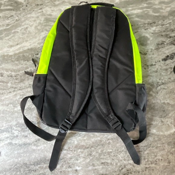 Fuel Escape hi-visibility backpack - Picture 6 of 8